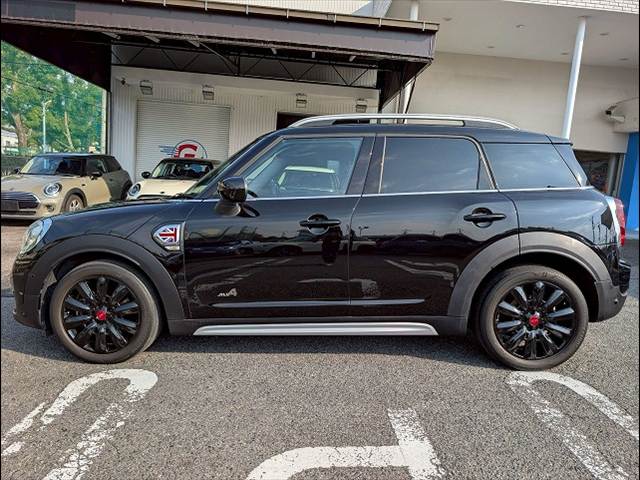 BMW MINI CROSSOVERの画像16