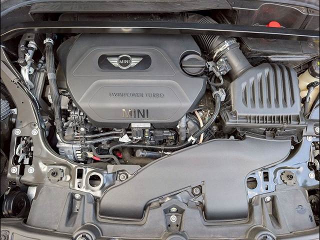 BMW MINI CROSSOVERの画像18