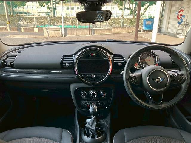 MINI CLUBMAN5ドア　ONE 内装他