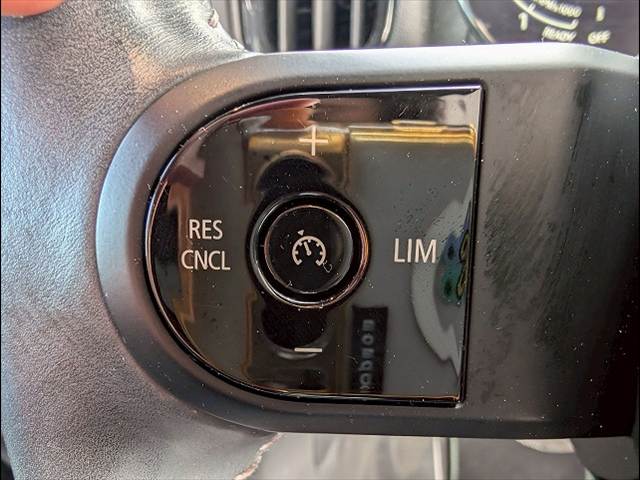 MINI CROSSOVER5ドア COOPER D UNTAMED EDITION 内装他