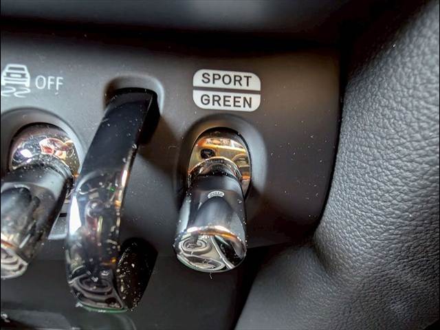 BMW MINI CROSSOVERの画像8