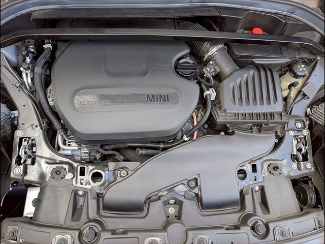 BMW MINI CROSSOVERの画像18