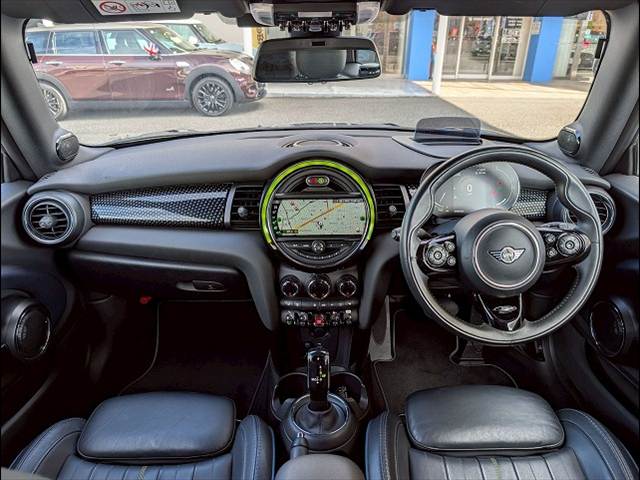 MINI CONVERTIBLE2ドア COOPER S サイドウォーク EDITION 内装他