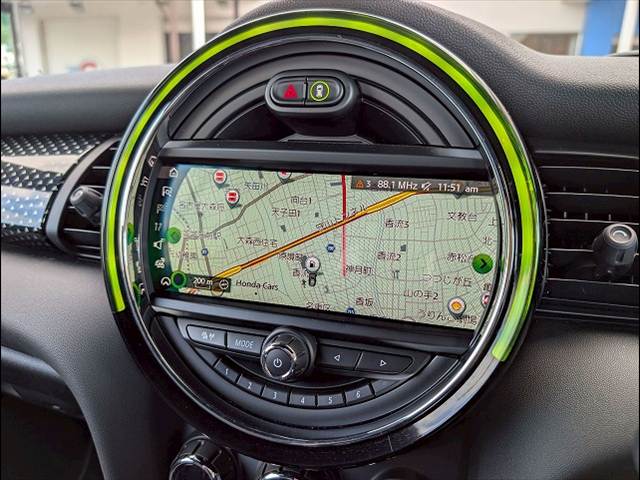 MINI CONVERTIBLE2ドア COOPER S サイドウォーク EDITION 内装他