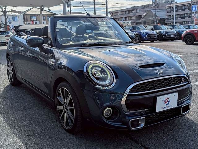 BMW MINI CONVERTIBLEの画像11