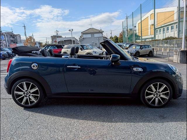 BMW MINI CONVERTIBLEの画像12