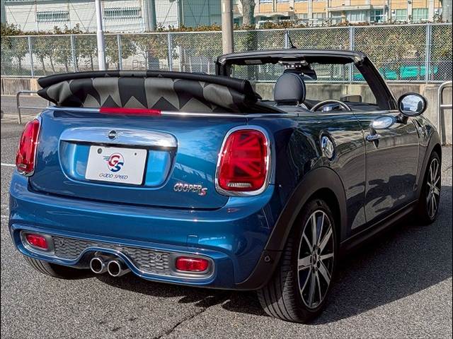 BMW MINI CONVERTIBLEの画像13