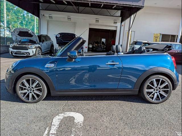 BMW MINI CONVERTIBLEの画像15