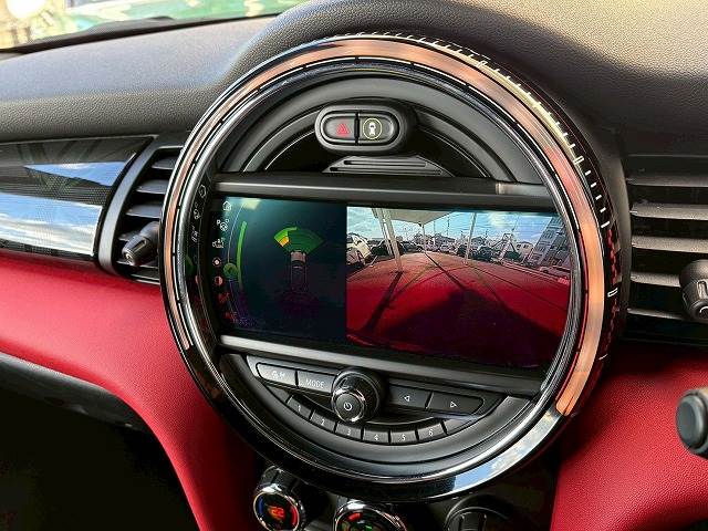 MINI CONVERTIBLE2ドア JOHN COOPER WORKS 内装他