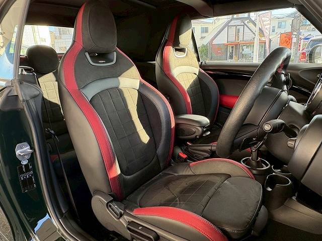 BMW&nbsp;MINI CONVERTIBLEの画像17