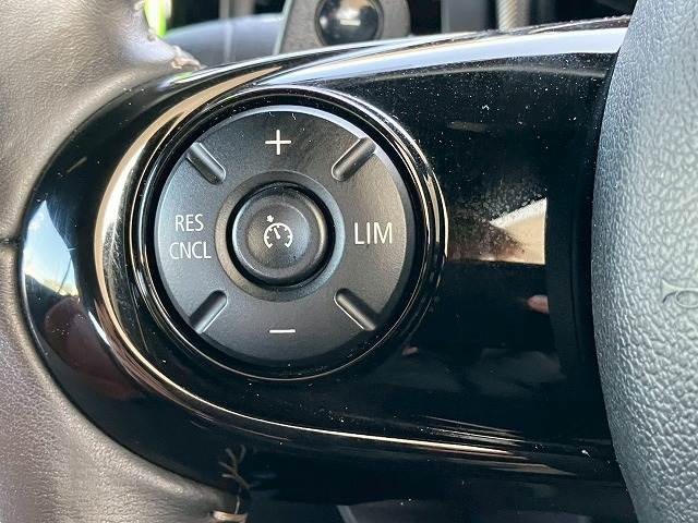 BMW&nbsp;MINI CONVERTIBLEの画像6