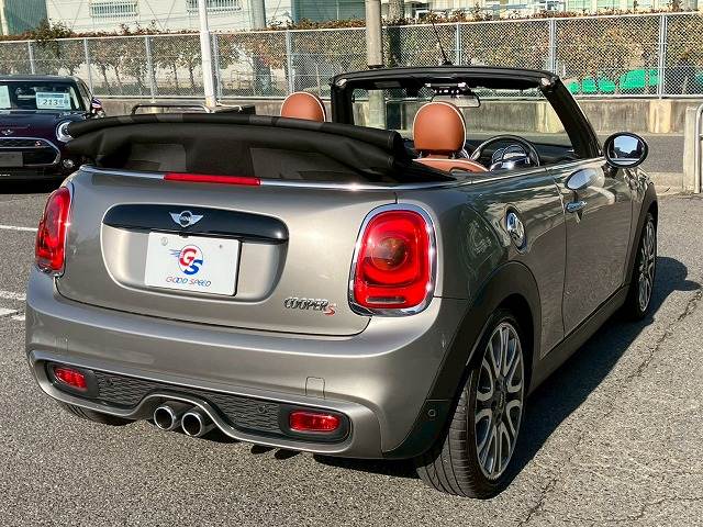 BMW&nbsp;MINI CONVERTIBLEの画像13