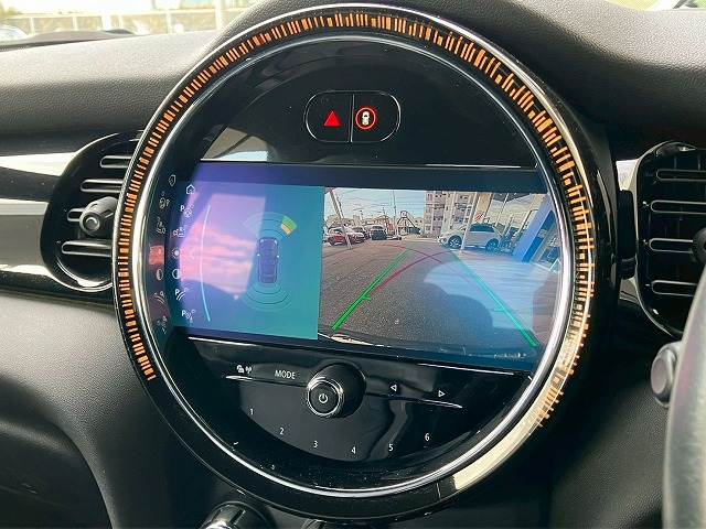 BMW MINI CONVERTIBLEの画像5