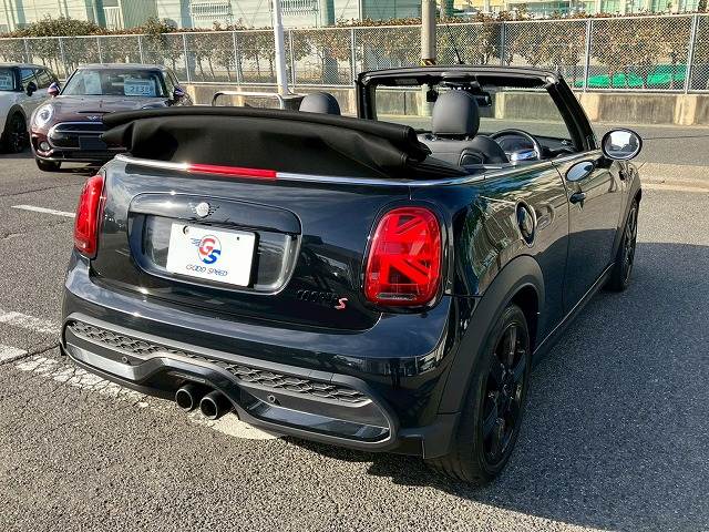 BMW MINI CONVERTIBLEの画像13