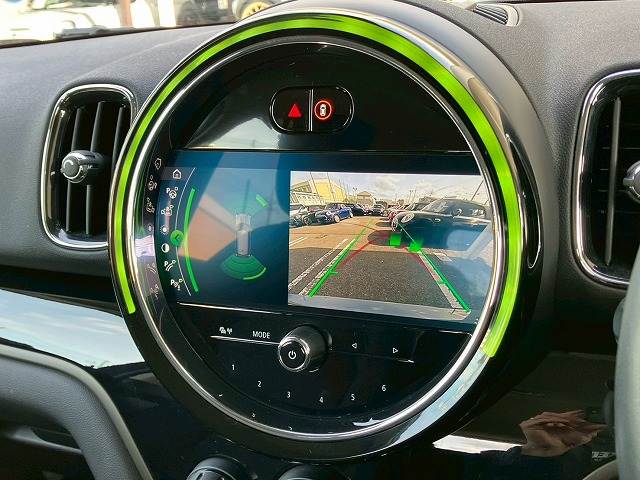 MINI CROSSOVERディーゼル COOPER D 内装他