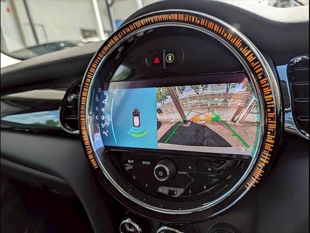 MINI3ドア COOPER D 内装他