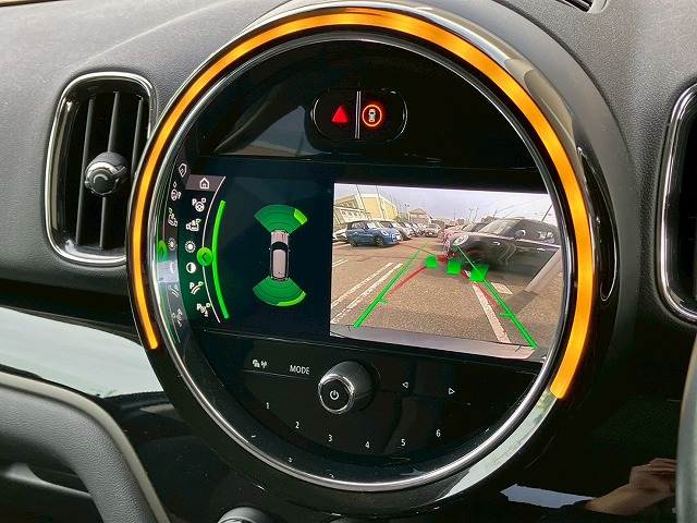 MINI CROSSOVER5ドア COOPER D 内装他