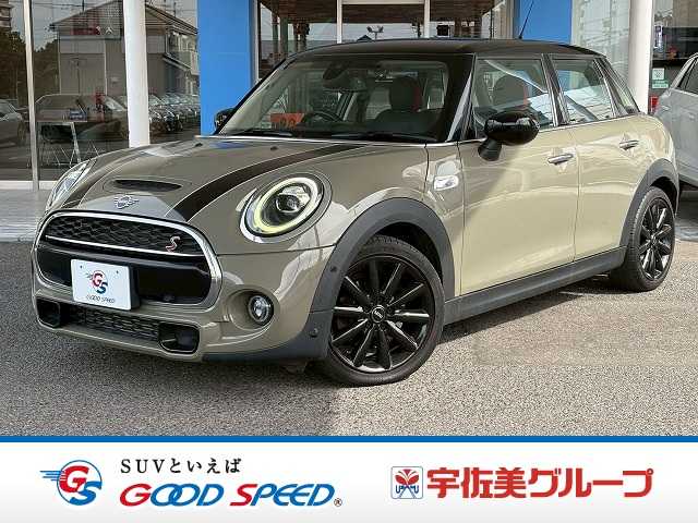 BMWMINI5ドア COOPER SD 外観