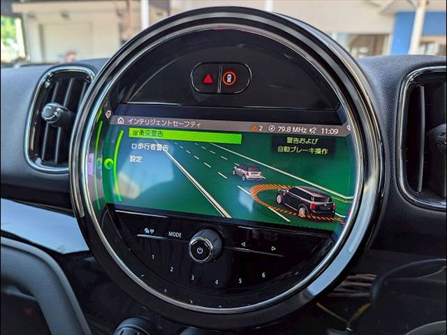 BMW MINI CROSSOVERの画像6