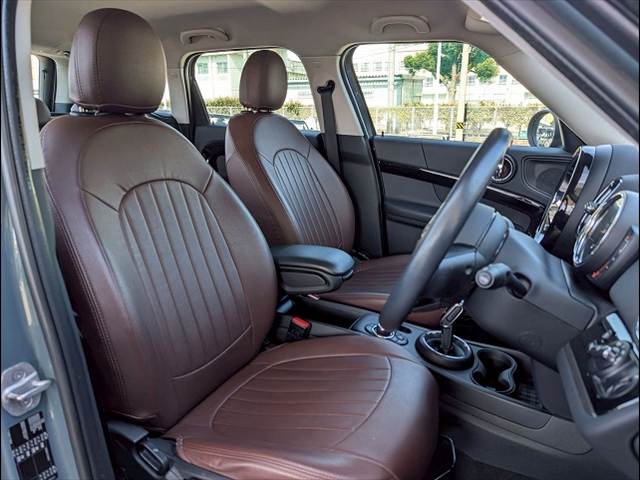 BMW MINI CROSSOVERの画像17