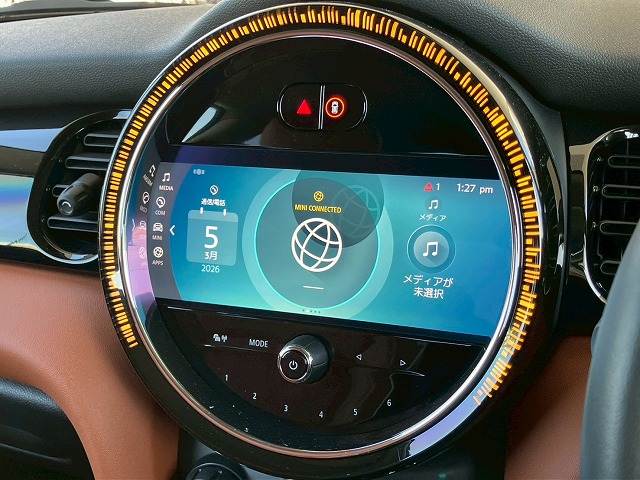 MINI3ドア COOPER PREMIUM PLUS LINE 内装他