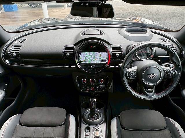 MINI CLUBMAN5ドア JOHN COOPER WORKS 内装他