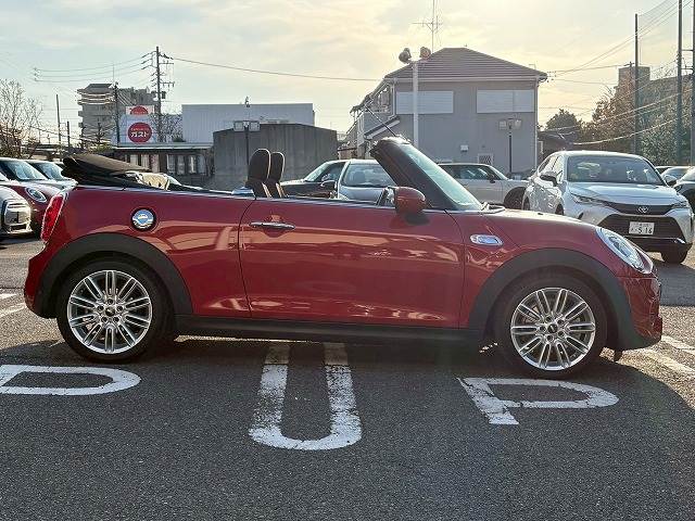 BMW&nbsp;MINI CONVERTIBLEの画像12