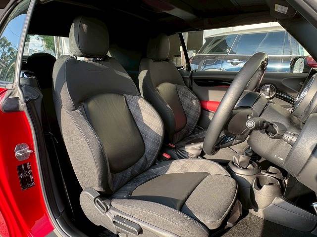 BMW&nbsp;MINI CONVERTIBLEの画像17