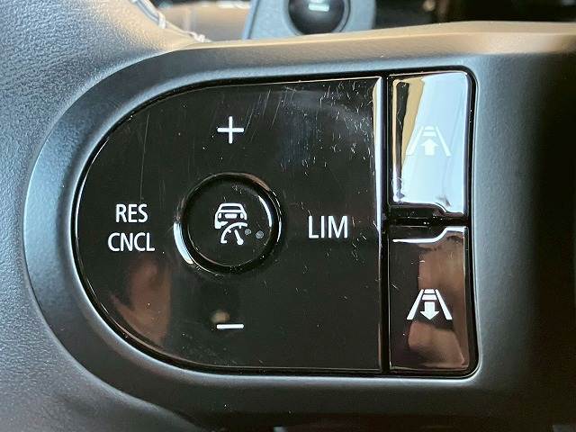 MINI CLUBMAN5ドア JOHN COOPER WORKS 内装他