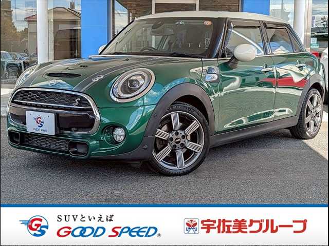 BMWMINI5ドア COOPER S 60イヤーズエディション 外観