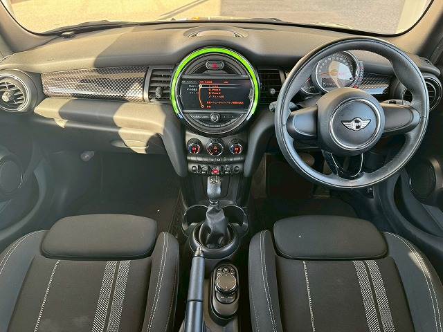 MINI5ドア COOPER S 内装他