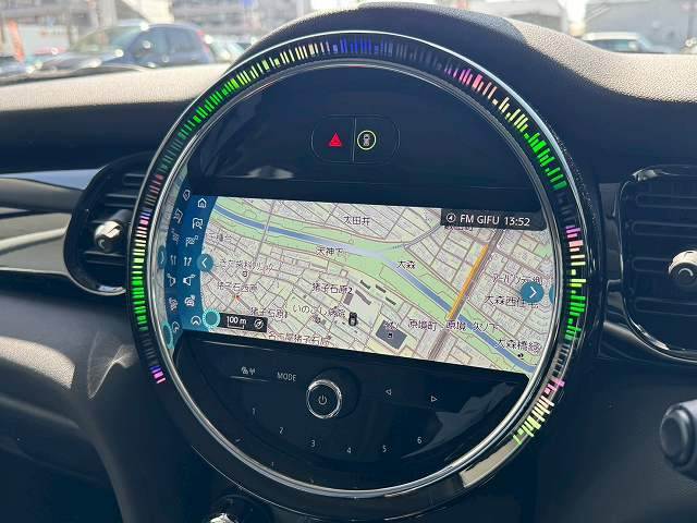 MINI5ドア COOPER ドライビングアシストパッケージ 内装他