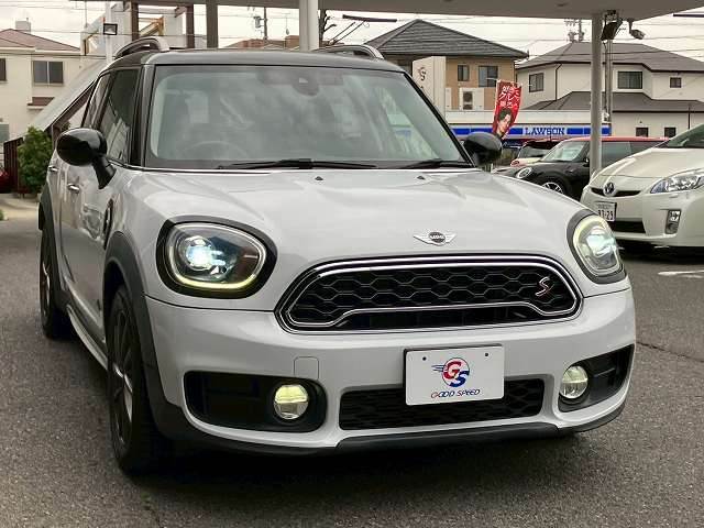 BMW MINI CROSSOVERの画像11
