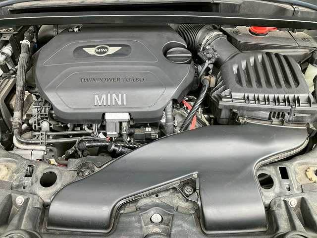 BMW MINI CROSSOVERの画像18