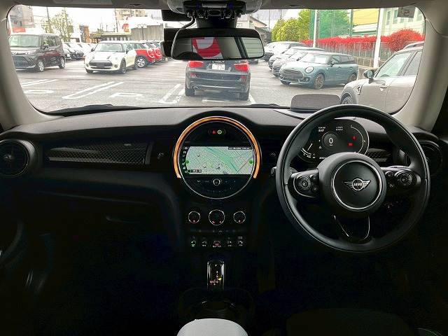 MINI3ドア COOPER SD 内装他