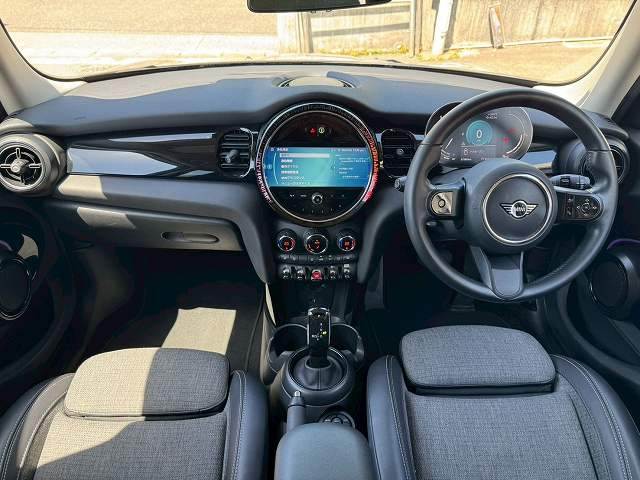 MINI5ドア COOPER SD 内装他