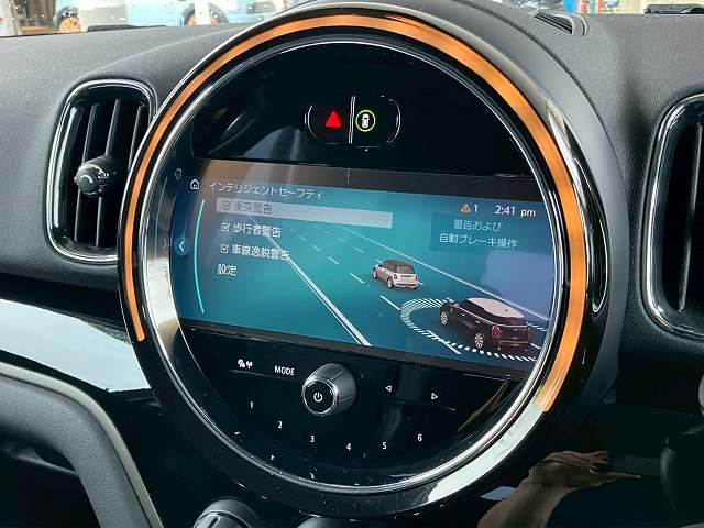 MINI CROSSOVER□5ドア COOPER D 内装他