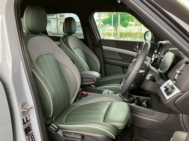 BMW MINI CROSSOVERの画像17