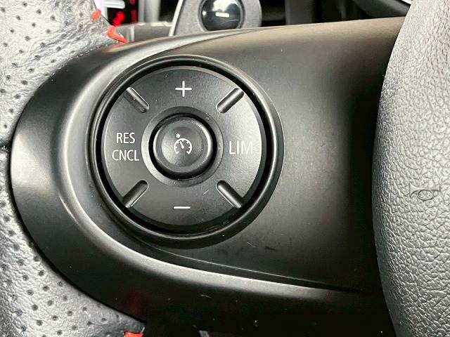BMW MINI CONVERTIBLEの画像7