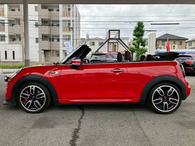 BMW MINI CONVERTIBLEの画像16