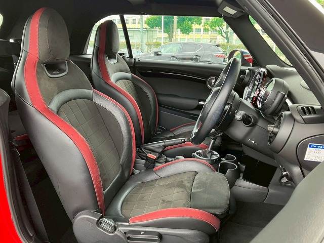 BMW MINI CONVERTIBLEの画像17