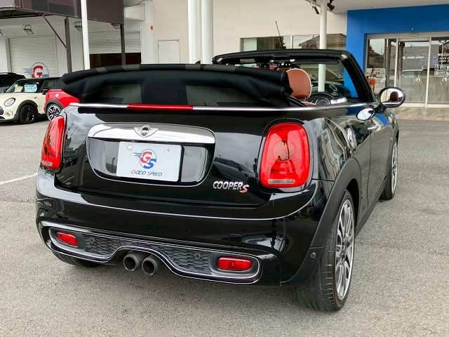 BMW MINI CONVERTIBLEの画像13