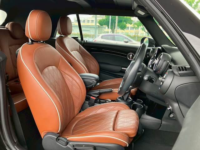 BMW MINI CONVERTIBLEの画像17