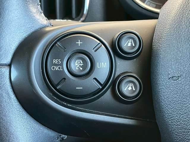 MINI CROSSOVER□5ドア COOPER S 内装他