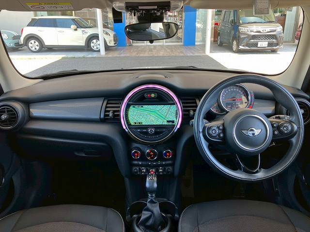 MINI5ドア COOPER D 内装他