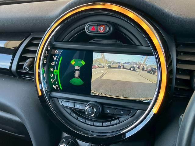 MINI3ドア JOHN COOPER WORKS John Cooper Works 内装他