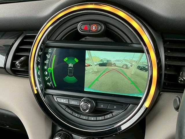 MINI CONVERTIBLE2ドア COOPER S 内装他