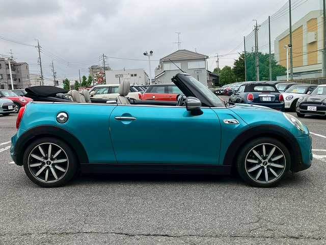 BMW MINI CONVERTIBLEの画像12