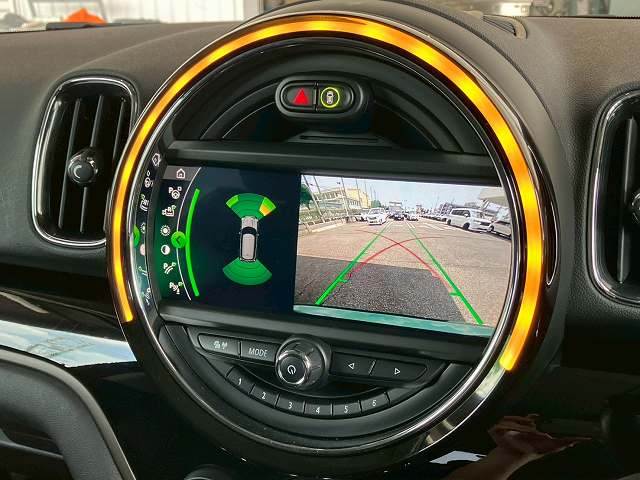 BMW MINI CROSSOVERの画像5