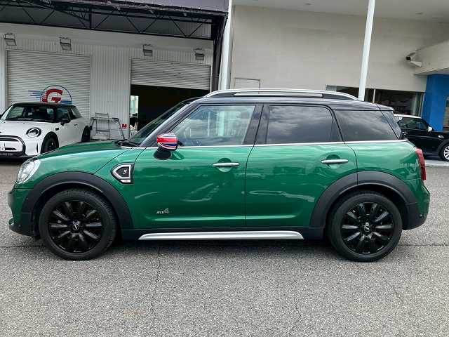 BMW MINI CROSSOVERの画像16